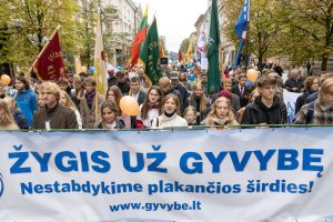 „Žygis už gyvybę 2026“ Vilniuje: šeimų liudijimai apie gyvybės trapumą ir žmogaus orumą